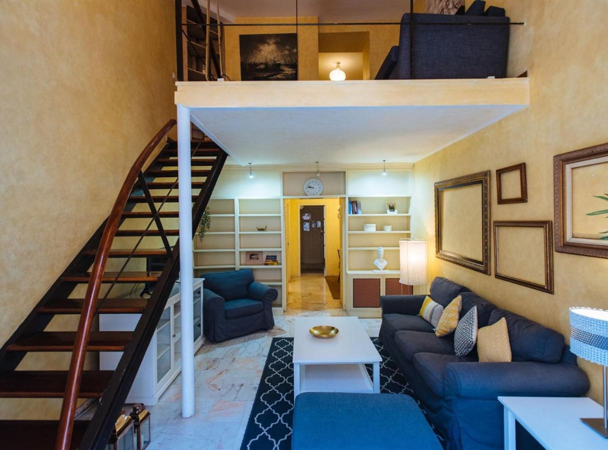 Pajaritos Suite Apartment - Private Parking Included Sevilla Dış mekan fotoğraf