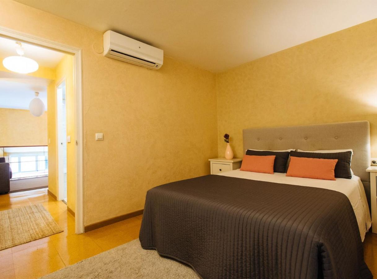 Pajaritos Suite Apartment - Private Parking Included Sevilla Dış mekan fotoğraf