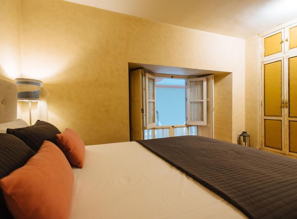 Pajaritos Suite Apartment - Private Parking Included Sevilla Dış mekan fotoğraf